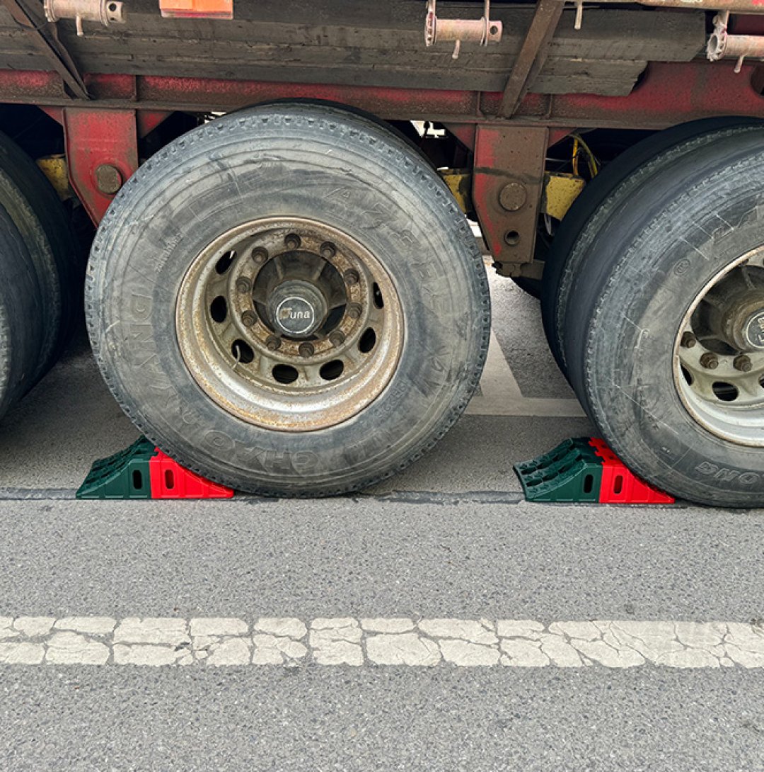 未标题-2_0005_HR01-05 (3)